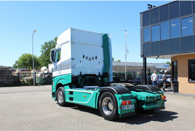 Mercedes-Benz Actros 1845 * EURO6 * 4X2 * 2 TANK * CHASSIS NOT 2018 * - Тягач: фото 3 Mercedes-Benz Actros 1845 * EURO6 * 4X2 * 2 TANK * CHASSIS NOT 2018 * - Тягач: фото 3