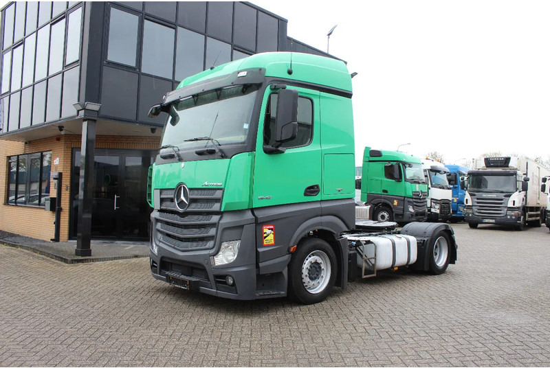 Mercedes-Benz Actros 1942 * 4x2 * 2 TANK * MEGA * - Тягач: фото 1 Mercedes-Benz Actros 1942 * 4x2 * 2 TANK * MEGA * - Тягач: фото 1