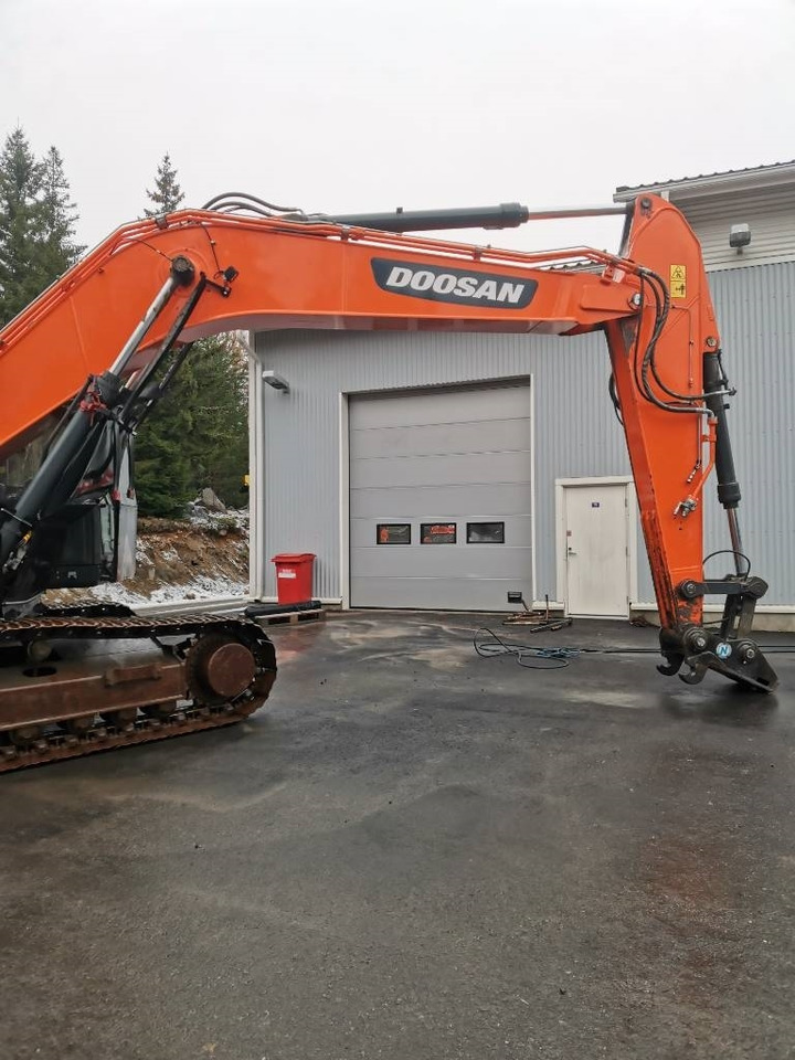 Гусеничный экскаватор Doosan DX 300 LC-5: фото 15 Гусеничный экскаватор Doosan DX 300 LC-5: фото 15