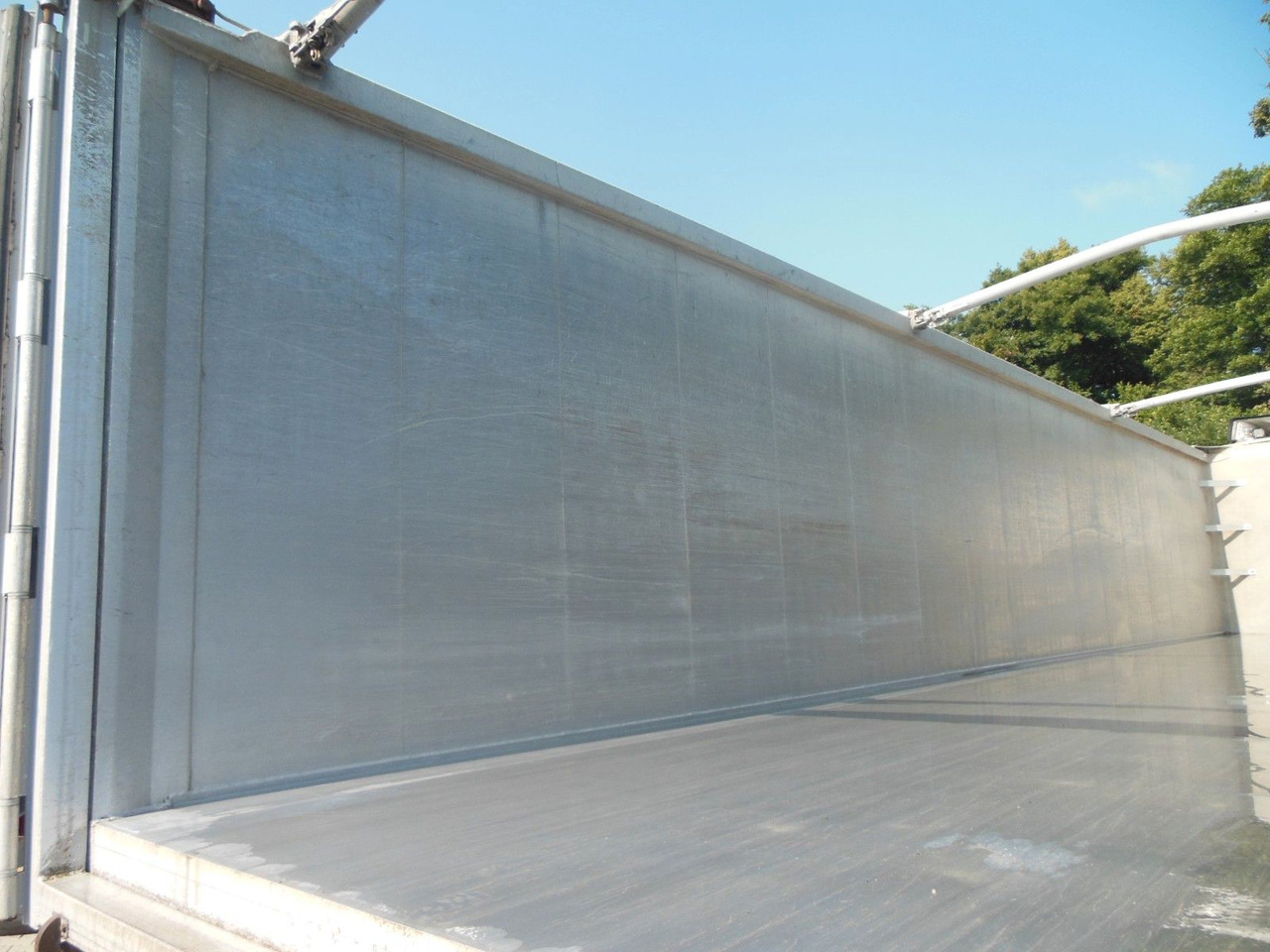 Самосвальный полуприцеп Stas S300CX, 49m3, ADR, 9 TONE ACHSEN,WIE NEUE-TOP!!!: фото 15 Самосвальный полуприцеп Stas S300CX, 49m3, ADR, 9 TONE ACHSEN,WIE NEUE-TOP!!!: фото 15