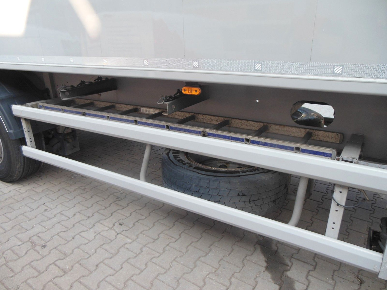 Самосвальный полуприцеп Stas S300CX, 49m3, ADR, 9 TONE ACHSEN,WIE NEUE-TOP!!!: фото 13 Самосвальный полуприцеп Stas S300CX, 49m3, ADR, 9 TONE ACHSEN,WIE NEUE-TOP!!!: фото 13