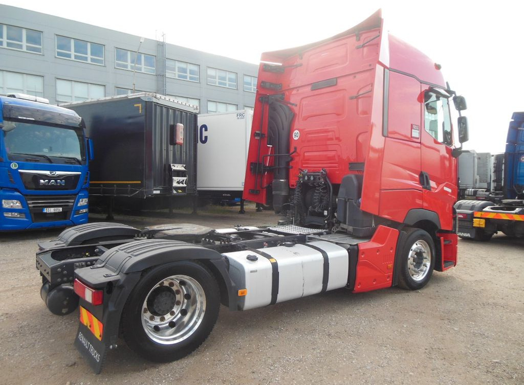 Renault T520 HIGH, COMFORT, LOWDECK, TOP STAND!! - Тягач: фото 3 Renault T520 HIGH, COMFORT, LOWDECK, TOP STAND!! - Тягач: фото 3