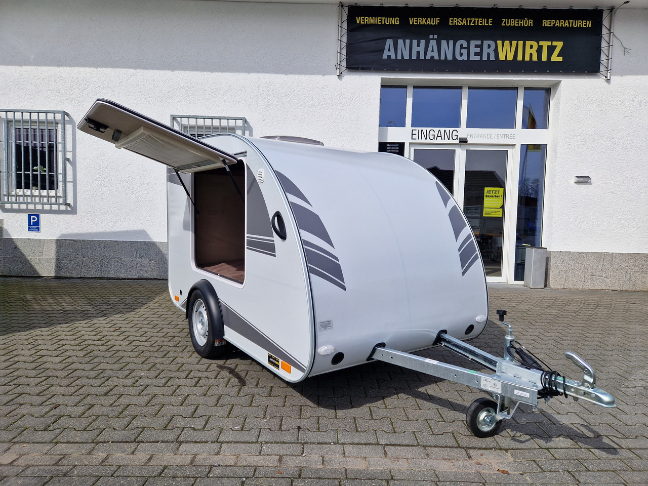 Mini Camper Mini Tommy TMC25 Basic 252x140x121cm 100 km/H 750kg ungebremst Januar AKTION - Прицеп дача: фото 2 Mini Camper Mini Tommy TMC25 Basic 252x140x121cm 100 km/H 750kg ungebremst Januar AKTION - Прицеп дача: фото 2