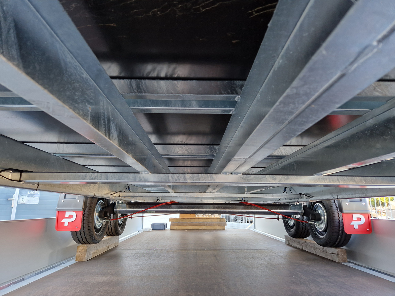 Прицеп бортовой/ Платформа Pongratz Pritschenhochlader PHL 6030/24 T-AL-S 603x246x36cm Tandem 13" 3500kg Winter Aktion: фото 10 Прицеп бортовой/ Платформа Pongratz Pritschenhochlader PHL 6030/24 T-AL-S 603x246x36cm Tandem 13" 3500kg Winter Aktion: фото 10