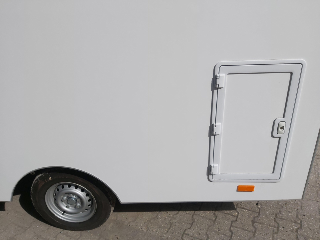 Торговый прицеп Verkaufsanhänger VK 302 220 aero retro 300x220x230cm 2 Verkaufsklappen DIY Leer PVC Boden 1300kg: фото 9