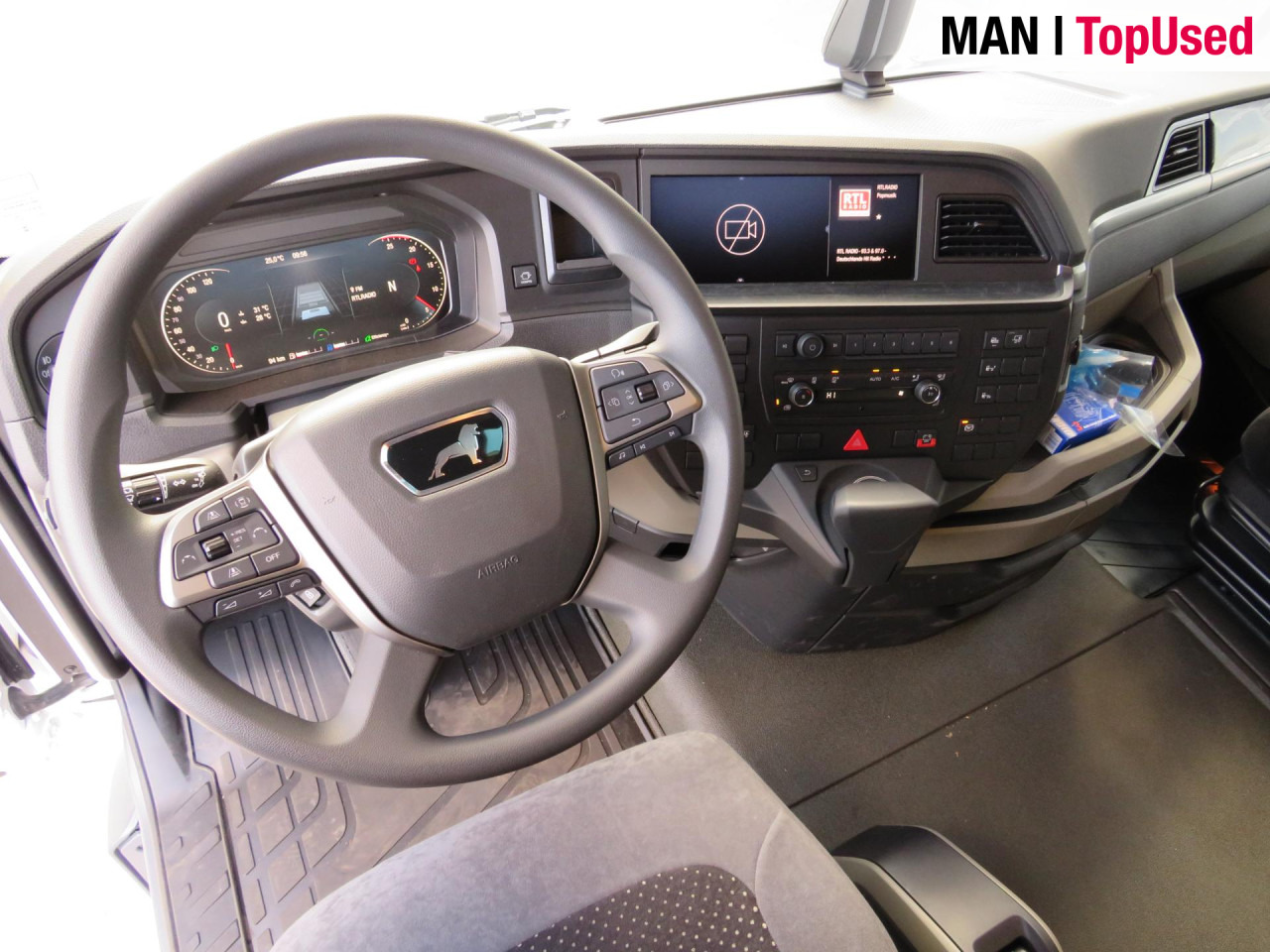 Новый Тягач MAN TGX 18.520 4x2 LL SA ADR: фото 9