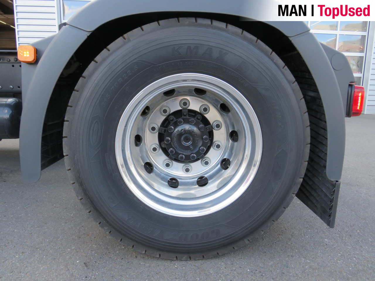 MAN TGX 18.520 4x2 LL SA Kipphydraulik ADR Retarder ZV - Тягач: фото 4 MAN TGX 18.520 4x2 LL SA Kipphydraulik ADR Retarder ZV - Тягач: фото 4