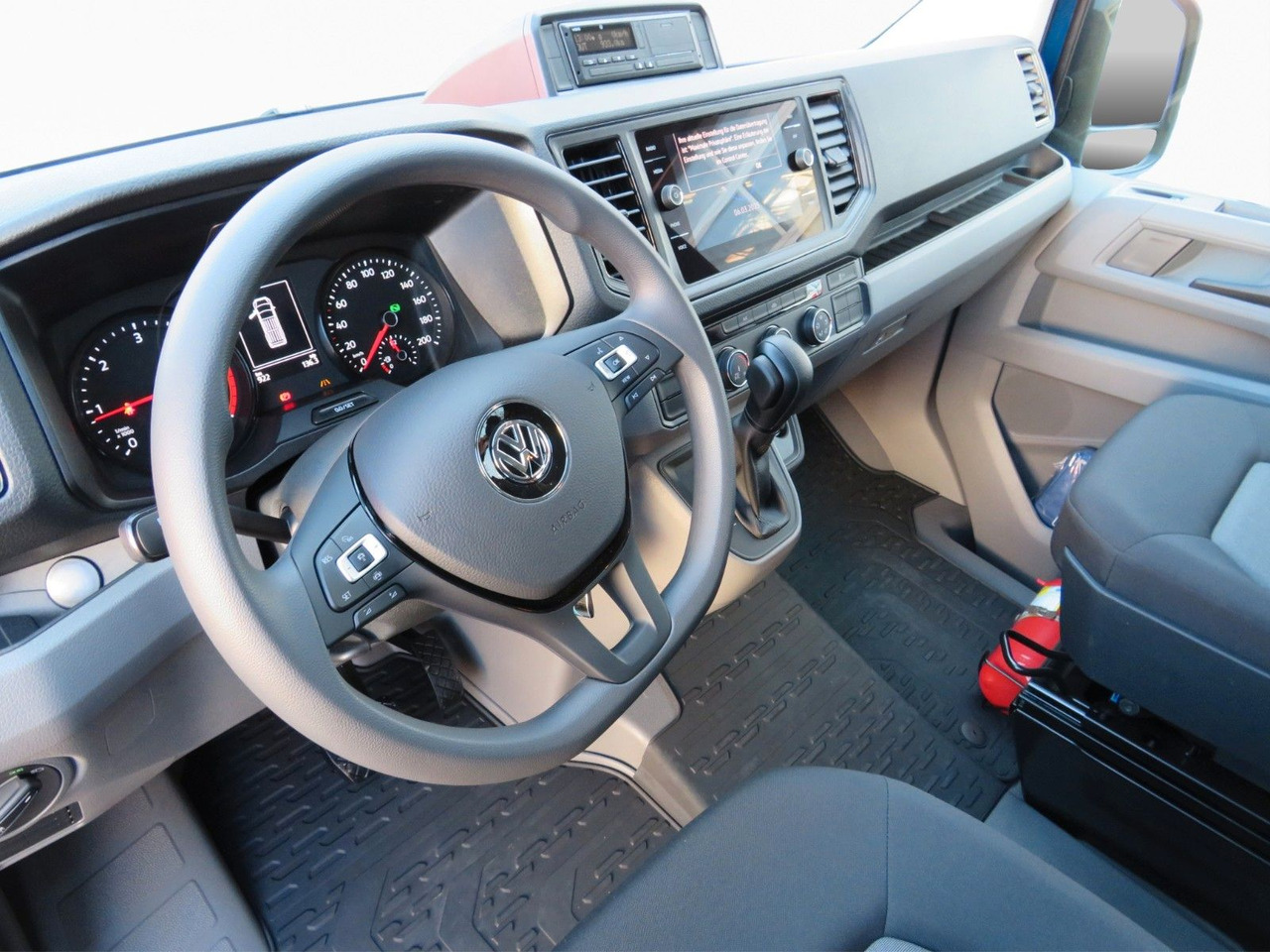 Volkswagen Crafter 55 Doka Extralang mit Superhochdach Volkswagen Crafter 55 L5 Superhochdach Doka BOTT-Ausbau - Цельнометаллический фургон, Грузопассажирский фургон: фото 2 Volkswagen Crafter 55 Doka Extralang mit Superhochdach Volkswagen Crafter 55 L5 Superhochdach Doka BOTT-Ausbau - Цельнометаллический фургон, Грузопассажирский фургон: фото 2