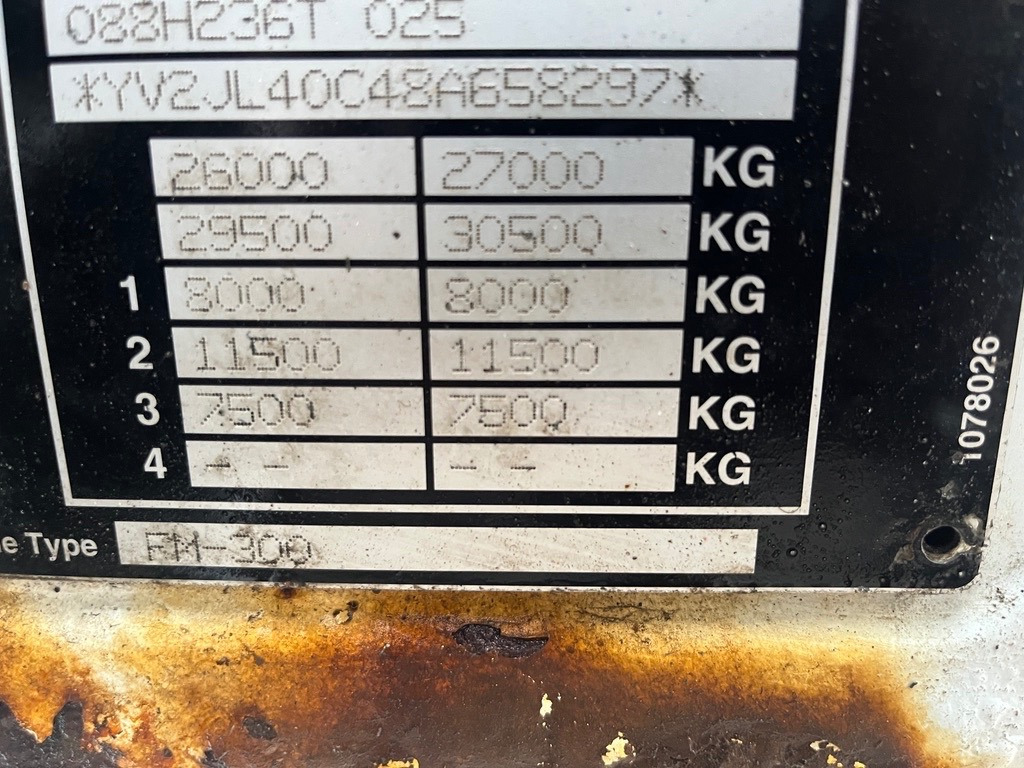 Volvo FM9 300 Euro 4 - Малотоннажный фургон: фото 5 Volvo FM9 300 Euro 4 - Малотоннажный фургон: фото 5