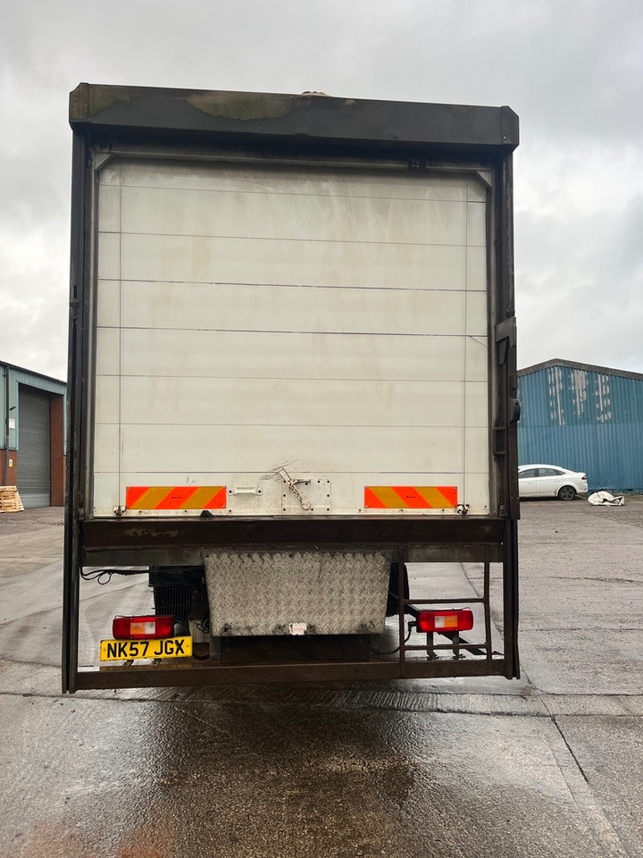 Volvo FM9 300 Euro 4 - Малотоннажный фургон: фото 4 Volvo FM9 300 Euro 4 - Малотоннажный фургон: фото 4