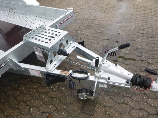 Brian James Cargo Digger Plant 2 Baumaschinenanhänger 543-2813-27-2-13, 2800 x 1300 mm, 2,7 to. - Прицеп для спецтехники: фото 3 Brian James Cargo Digger Plant 2 Baumaschinenanhänger 543-2813-27-2-13, 2800 x 1300 mm, 2,7 to. - Прицеп для спецтехники: фото 3