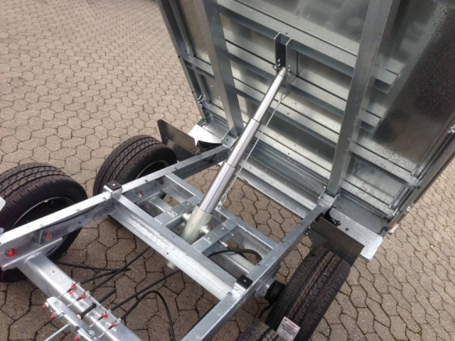 Humbaur HUK 272715 Heckkipper 2,7 t. 2680 x 1500 x 300mm - Самосвальный прицеп: фото 5 Humbaur HUK 272715 Heckkipper 2,7 t. 2680 x 1500 x 300mm - Самосвальный прицеп: фото 5