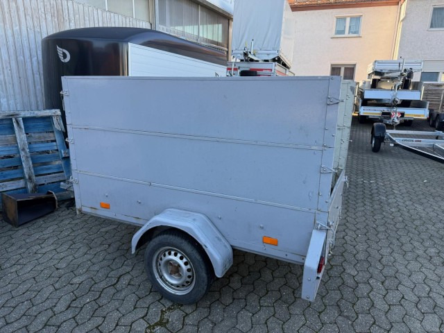 Humbaur Tieflader mit BW-Aufsatz 750 kg, 2050 x 1100 x 900 mm - Прицеп для легкового автомобиля: фото 2 Humbaur Tieflader mit BW-Aufsatz 750 kg, 2050 x 1100 x 900 mm - Прицеп для легкового автомобиля: фото 2