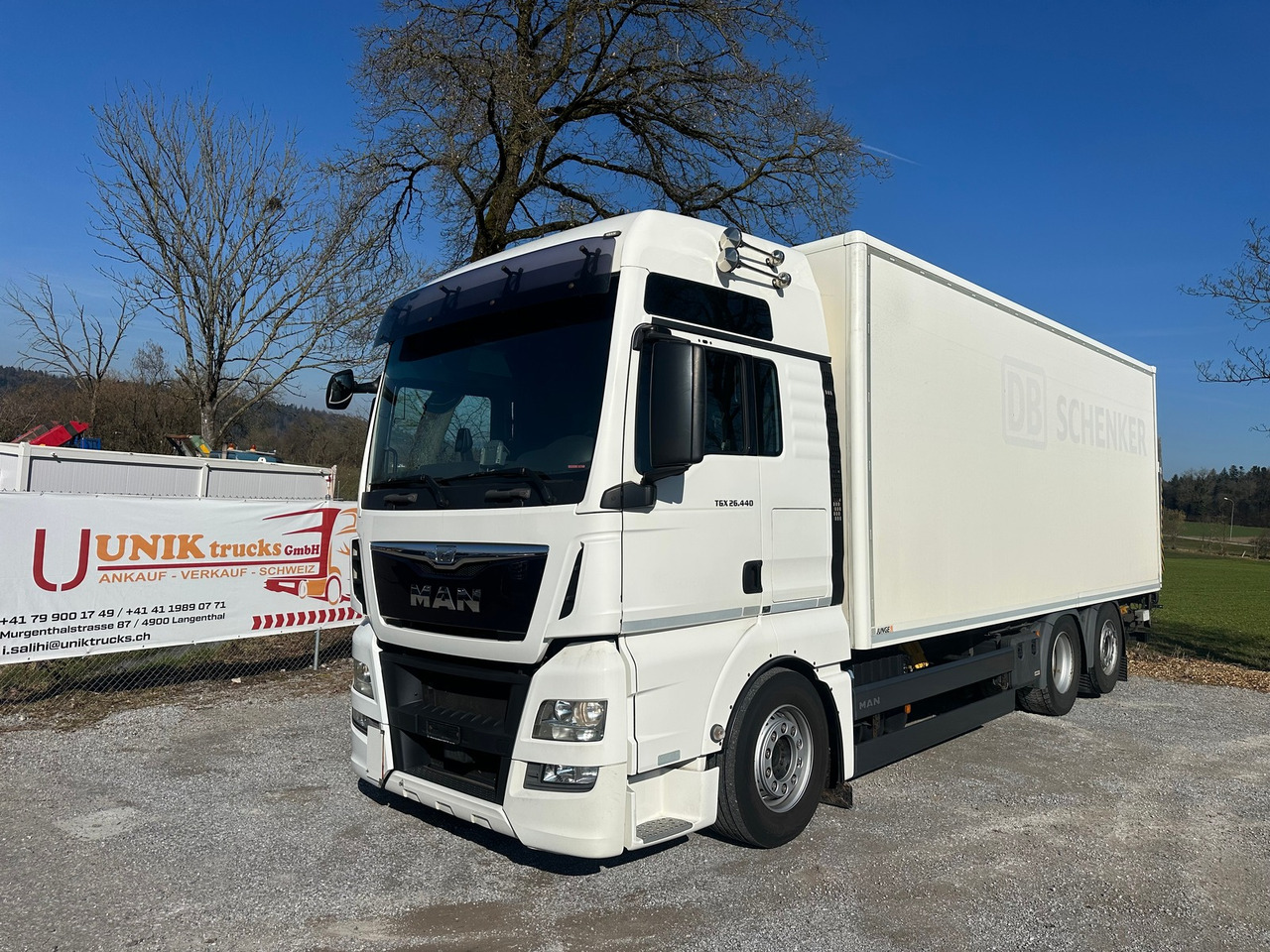 MAN TGX 26.440 6x2 Koffer - Грузовик с закрытым кузовом: фото 1 MAN TGX 26.440 6x2 Koffer - Грузовик с закрытым кузовом: фото 1