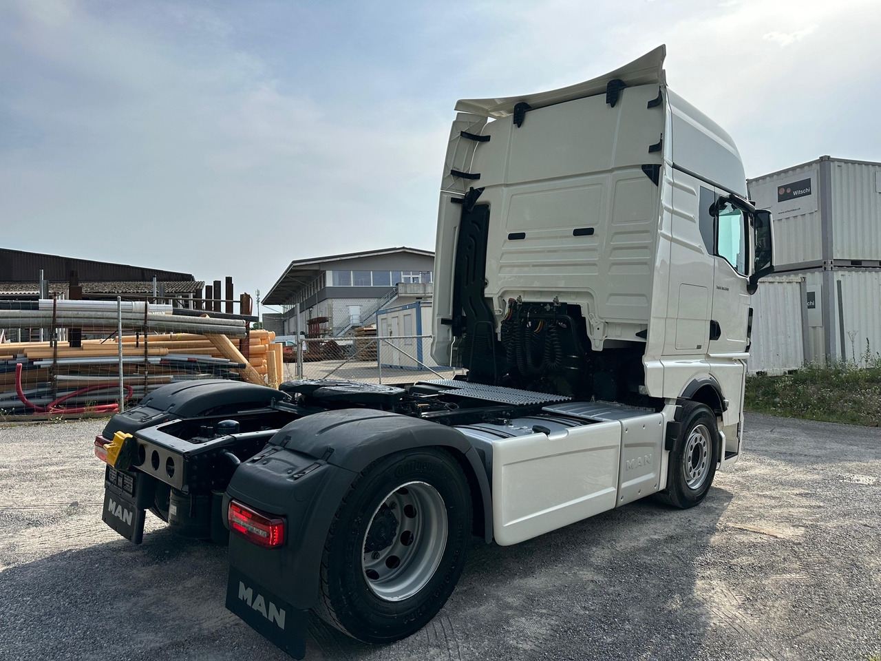 MAN TGX 18.510 4x2 Hydraulik LED 2Tank - Тягач: фото 4 MAN TGX 18.510 4x2 Hydraulik LED 2Tank - Тягач: фото 4