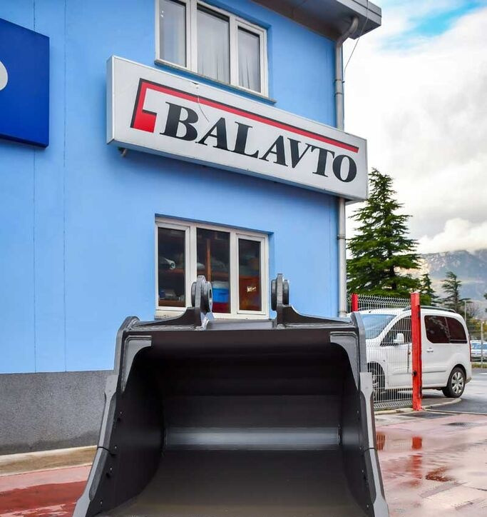 Balavto Heavy duty 1500 mm - Ковш для погрузчика: фото 1 Balavto Heavy duty 1500 mm - Ковш для погрузчика: фото 1