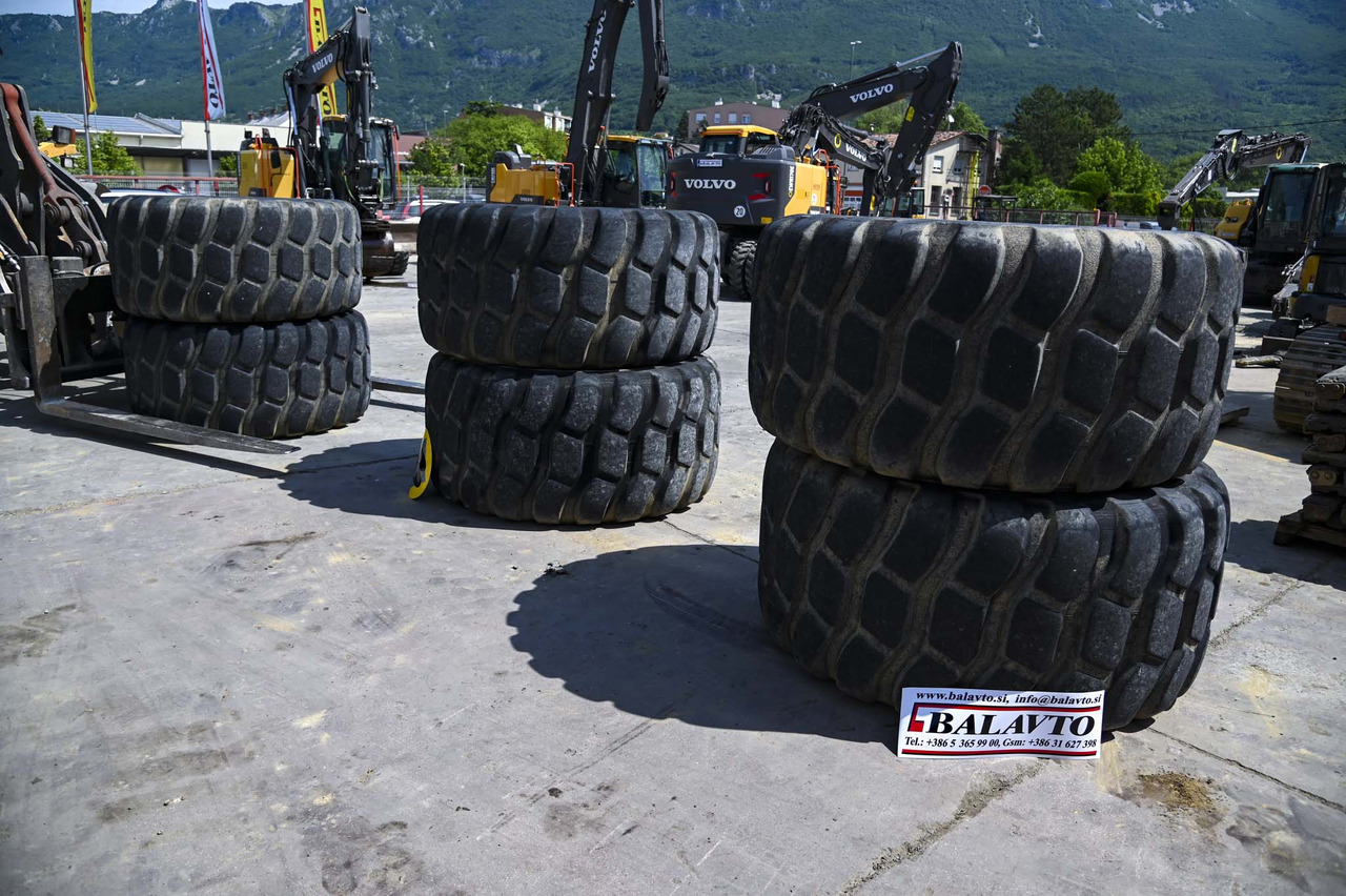 Bridgestone tires 30/65R25 with rims - Колесо для Внедорожных самосвалов: фото 3 Bridgestone tires 30/65R25 with rims - Колесо для Внедорожных самосвалов: фото 3