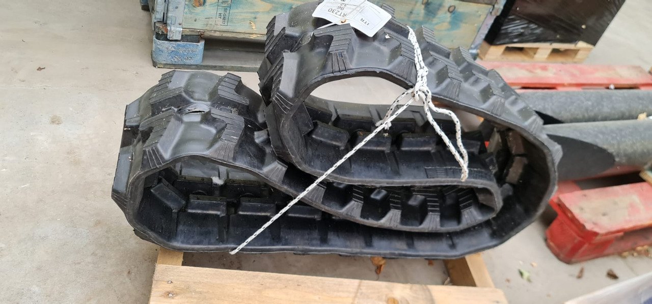 ITR 230x96x32 - Гусеница для Строительной техники: фото 3 ITR 230x96x32 - Гусеница для Строительной техники: фото 3