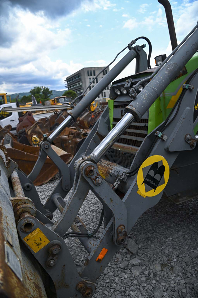 Экскаватор-погрузчик Lännen 8600E: фото 16 Экскаватор-погрузчик Lännen 8600E: фото 16