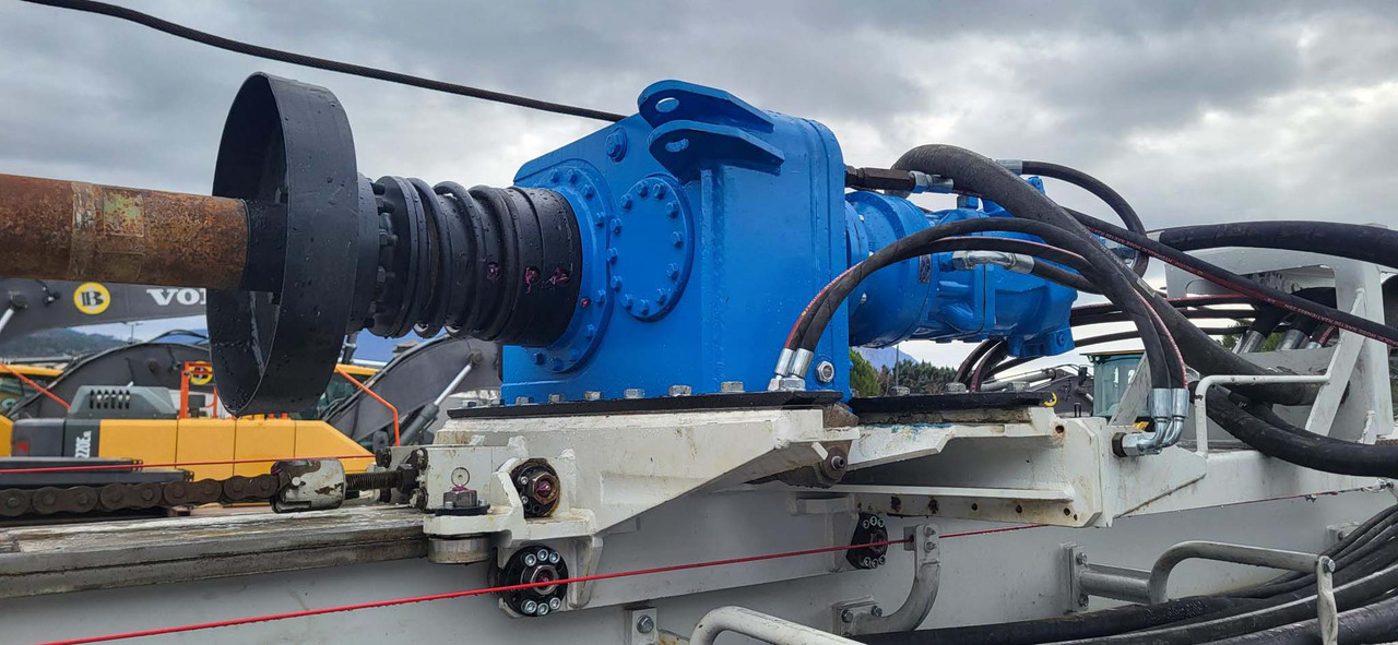 Буровая машина SOILMEC SM14: фото 7 Буровая машина SOILMEC SM14: фото 7