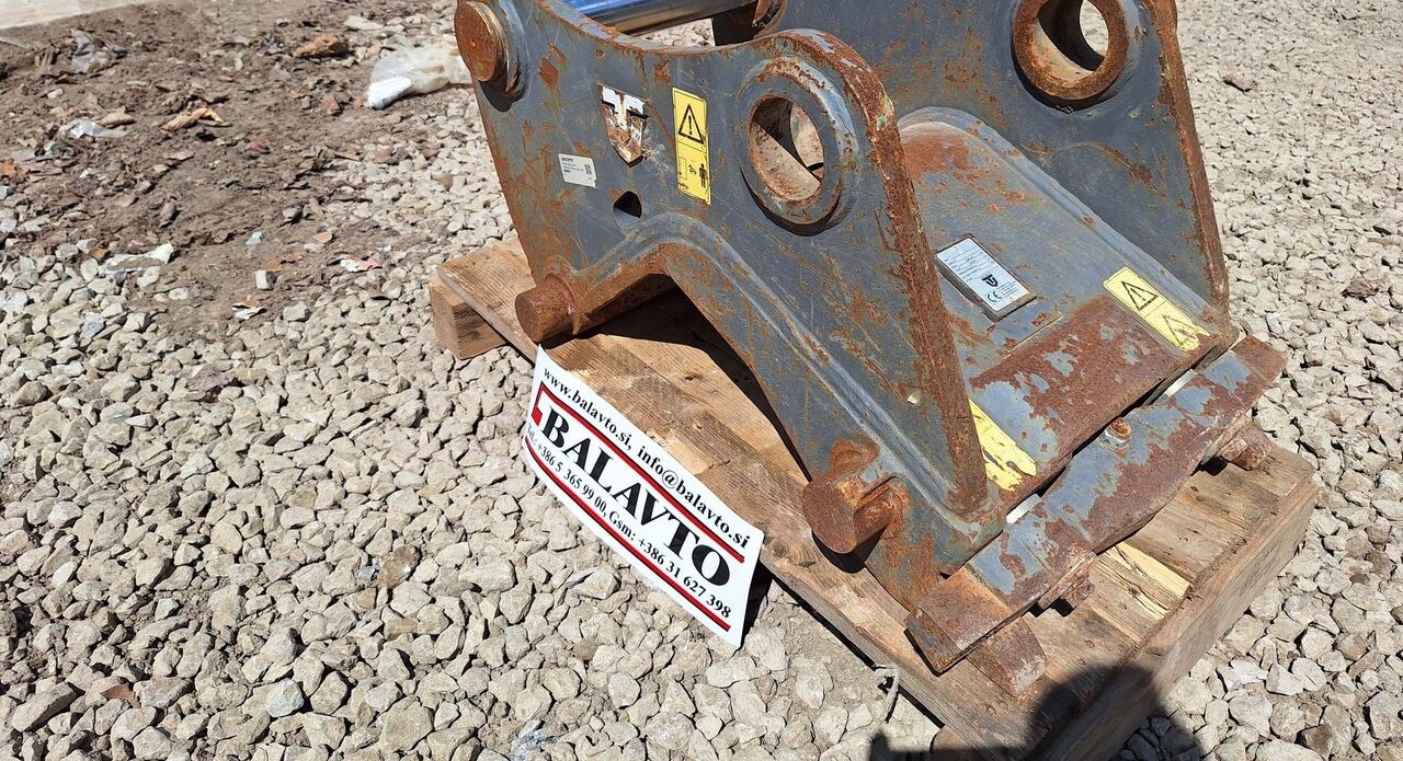 Trevi Benne hydraulic ARI Verachtert Volvo EC220E - Сцепное устройство для Экскаваторов: фото 1 Trevi Benne hydraulic ARI Verachtert Volvo EC220E - Сцепное устройство для Экскаваторов: фото 1