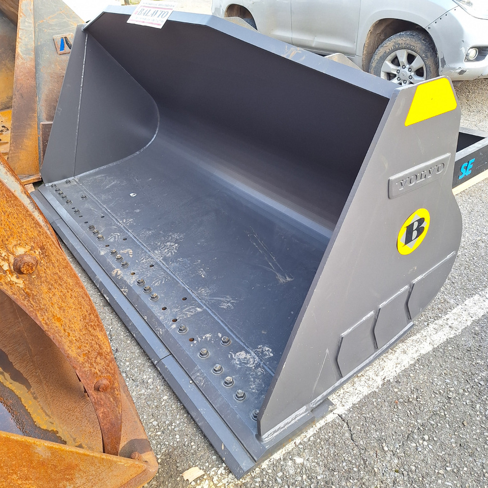 VOLVO 2880 mm for 18-22 ton wheel loaders - Ковш для погрузчика для Строительной техники: фото 1 VOLVO 2880 mm for 18-22 ton wheel loaders - Ковш для погрузчика для Строительной техники: фото 1
