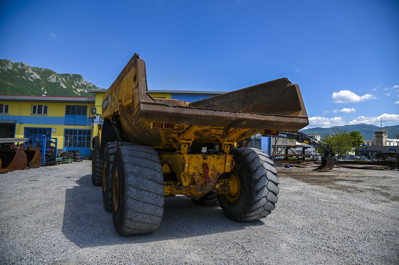 VOLVO A40F - Сочленённый самосвал: фото 5 VOLVO A40F - Сочленённый самосвал: фото 5