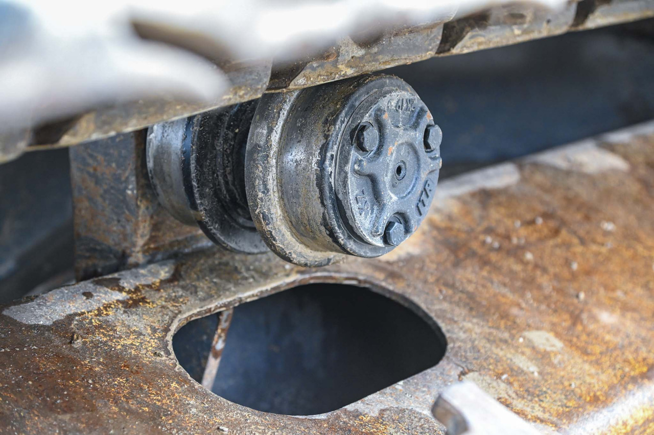 Гусеничный экскаватор VOLVO EC220EL: фото 26