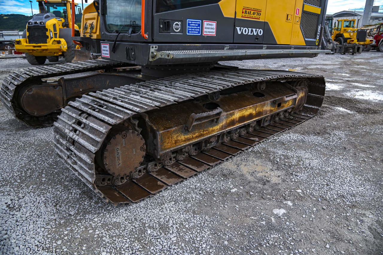 Гусеничный экскаватор VOLVO EC220EL: фото 24