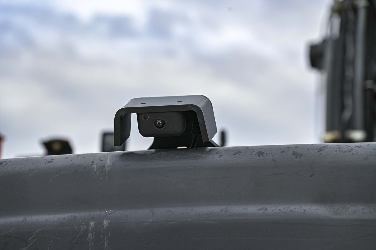 Гусеничный экскаватор VOLVO EC220EL: фото 43