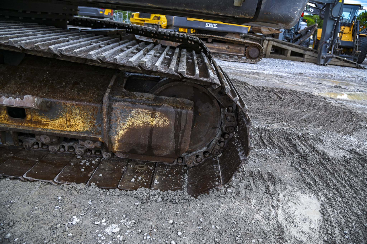 Гусеничный экскаватор VOLVO EC220EL: фото 28