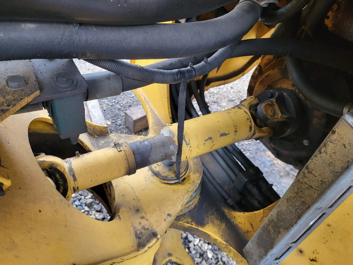 Volvo propeller shaft - Карданный вал для Погрузчиков: фото 2 Volvo propeller shaft - Карданный вал для Погрузчиков: фото 2