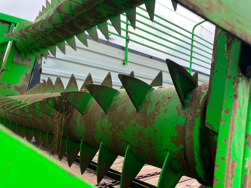 Deutz Fahr Ladewagen FE 6.37 mit Querförderband - Самозагружающийся прицеп: фото 4 Deutz Fahr Ladewagen FE 6.37 mit Querförderband - Самозагружающийся прицеп: фото 4