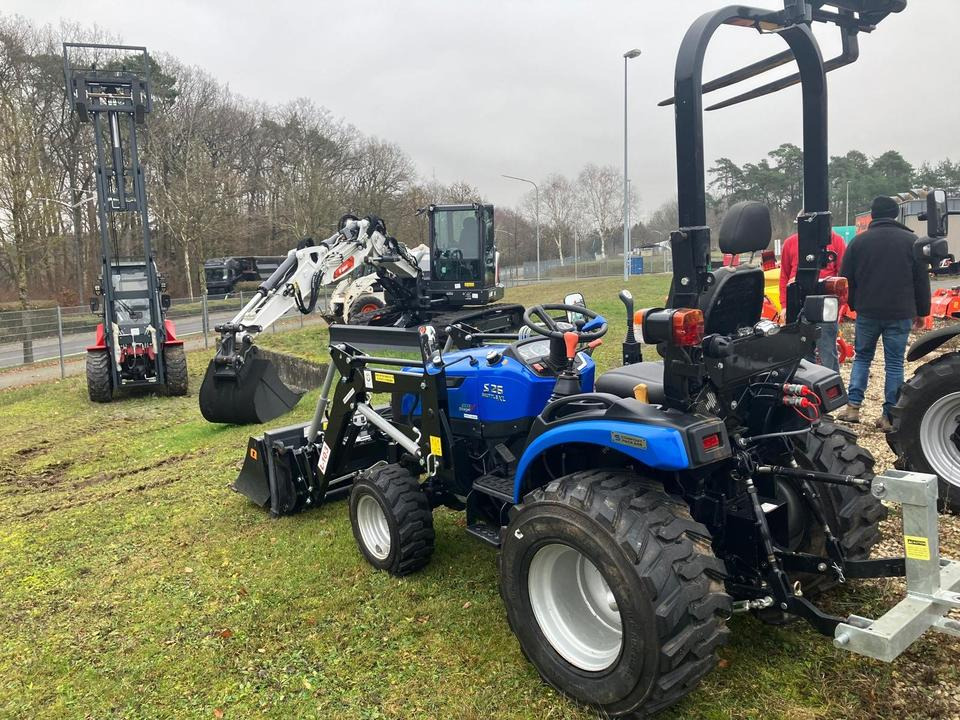 Kleintraktor Solis S26 Shuttle XL mit Frontlader - Минитрактор: фото 2 Kleintraktor Solis S26 Shuttle XL mit Frontlader - Минитрактор: фото 2