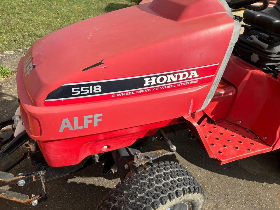 Kommunaltraktor Honda H5518 Schneeschild Winterdienst - Коммунальный трактор: фото 5 Kommunaltraktor Honda H5518 Schneeschild Winterdienst - Коммунальный трактор: фото 5