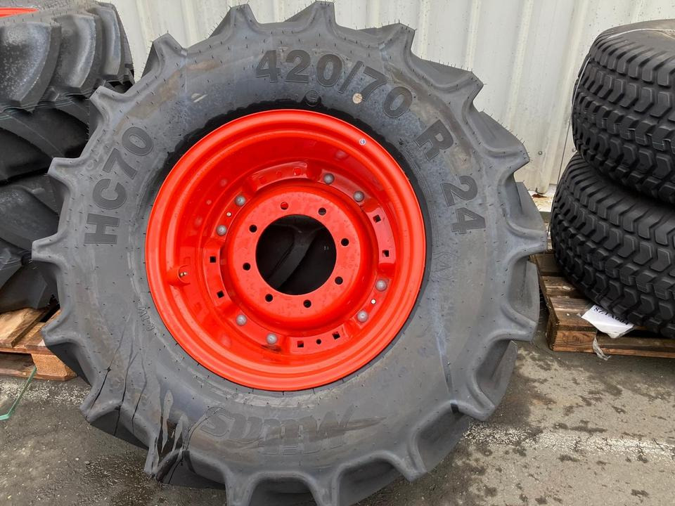 Rad Reifen Mitas 420/70R24 HC70 130D 133A8 neu aus Umbereifung - Колесо: фото 1 Rad Reifen Mitas 420/70R24 HC70 130D 133A8 neu aus Umbereifung - Колесо: фото 1