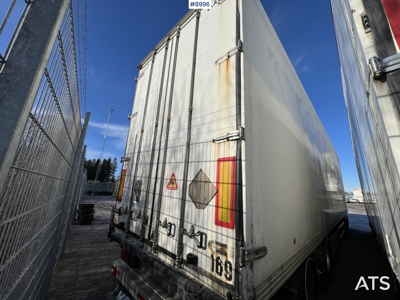 Box trailer EKERI L/L-4 - Прицеп-фургон: фото 2 Box trailer EKERI L/L-4 - Прицеп-фургон: фото 2