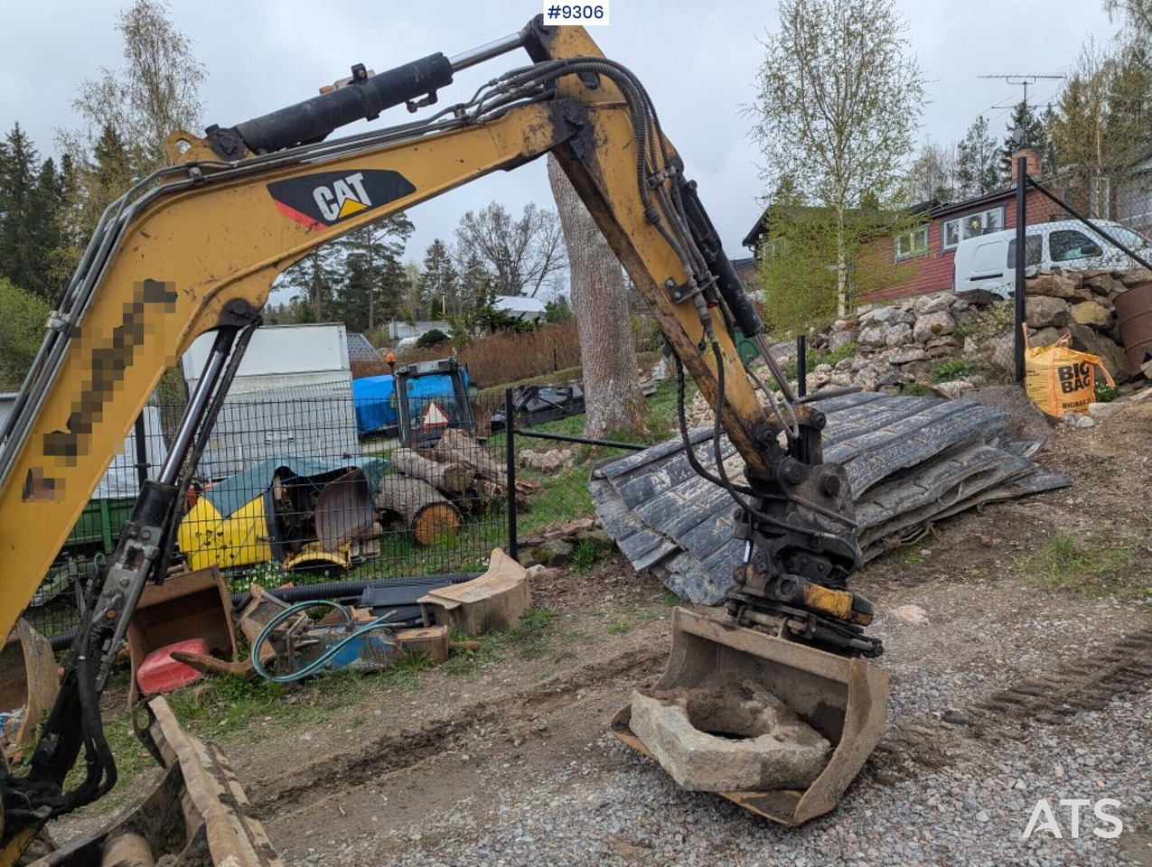 Mini excavator Cat 303.5E CR with tiltrotator and attachments (See Video) - Мини-экскаватор: фото 4 Mini excavator Cat 303.5E CR with tiltrotator and attachments (See Video) - Мини-экскаватор: фото 4