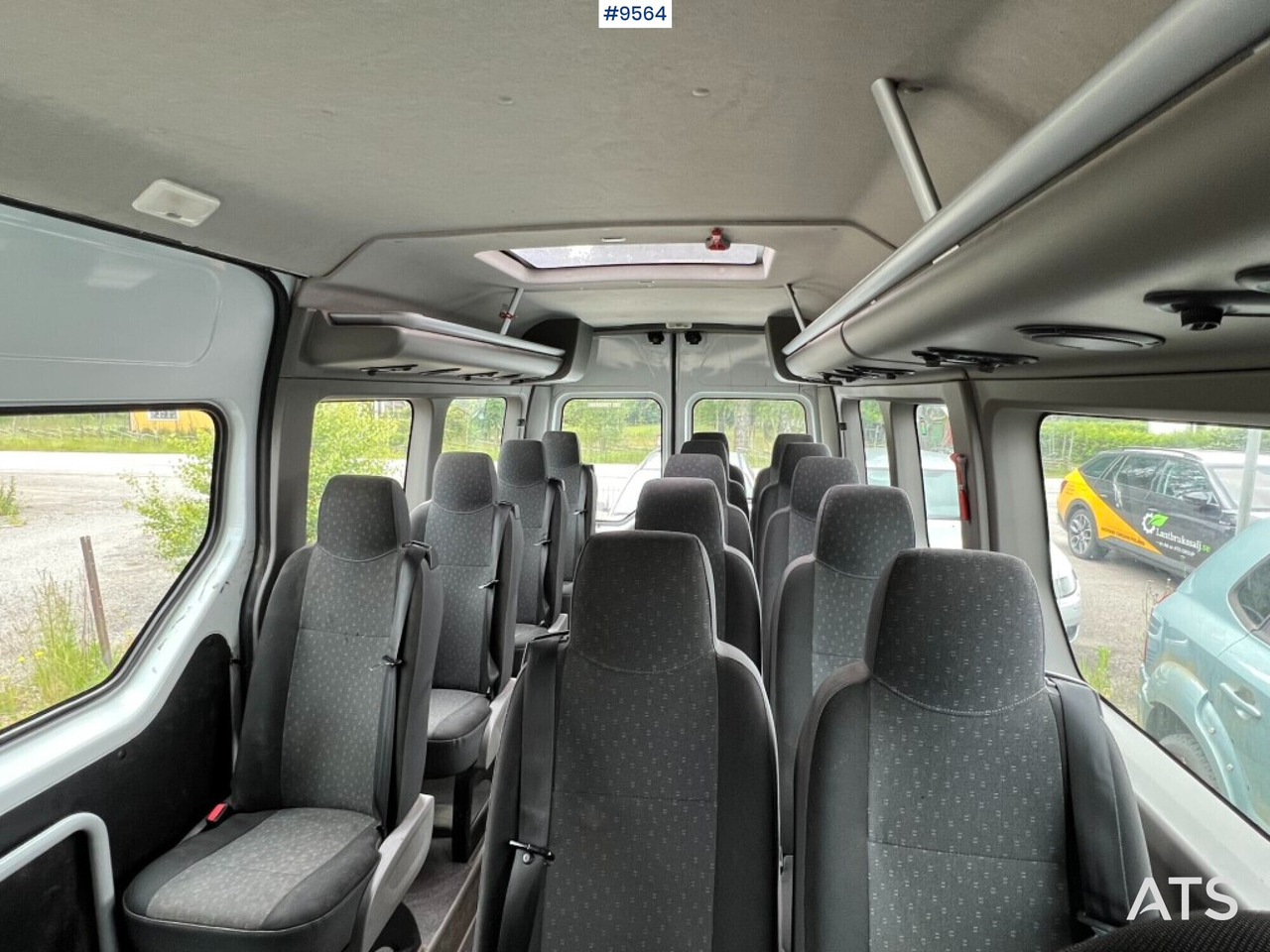 Микроавтобус, Пассажирский фургон Minibus - 16-seater bus - Opel Movano: фото 11
