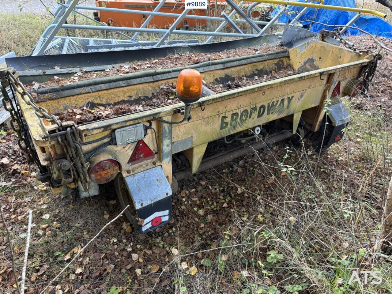 Sand spreader - Friggeråkers Verkstäder - Разбрасыватель песка/ Соли: фото 3 Sand spreader - Friggeråkers Verkstäder - Разбрасыватель песка/ Соли: фото 3