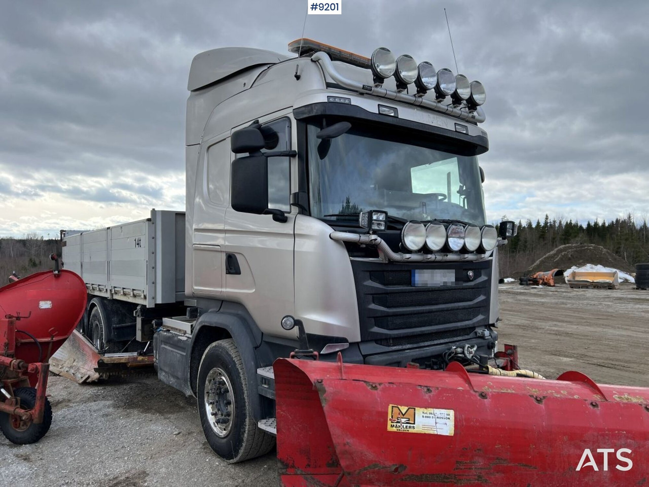 Scania R520 Tipper truck with plow equipment and underbite - Самосвал: фото 2 Scania R520 Tipper truck with plow equipment and underbite - Самосвал: фото 2
