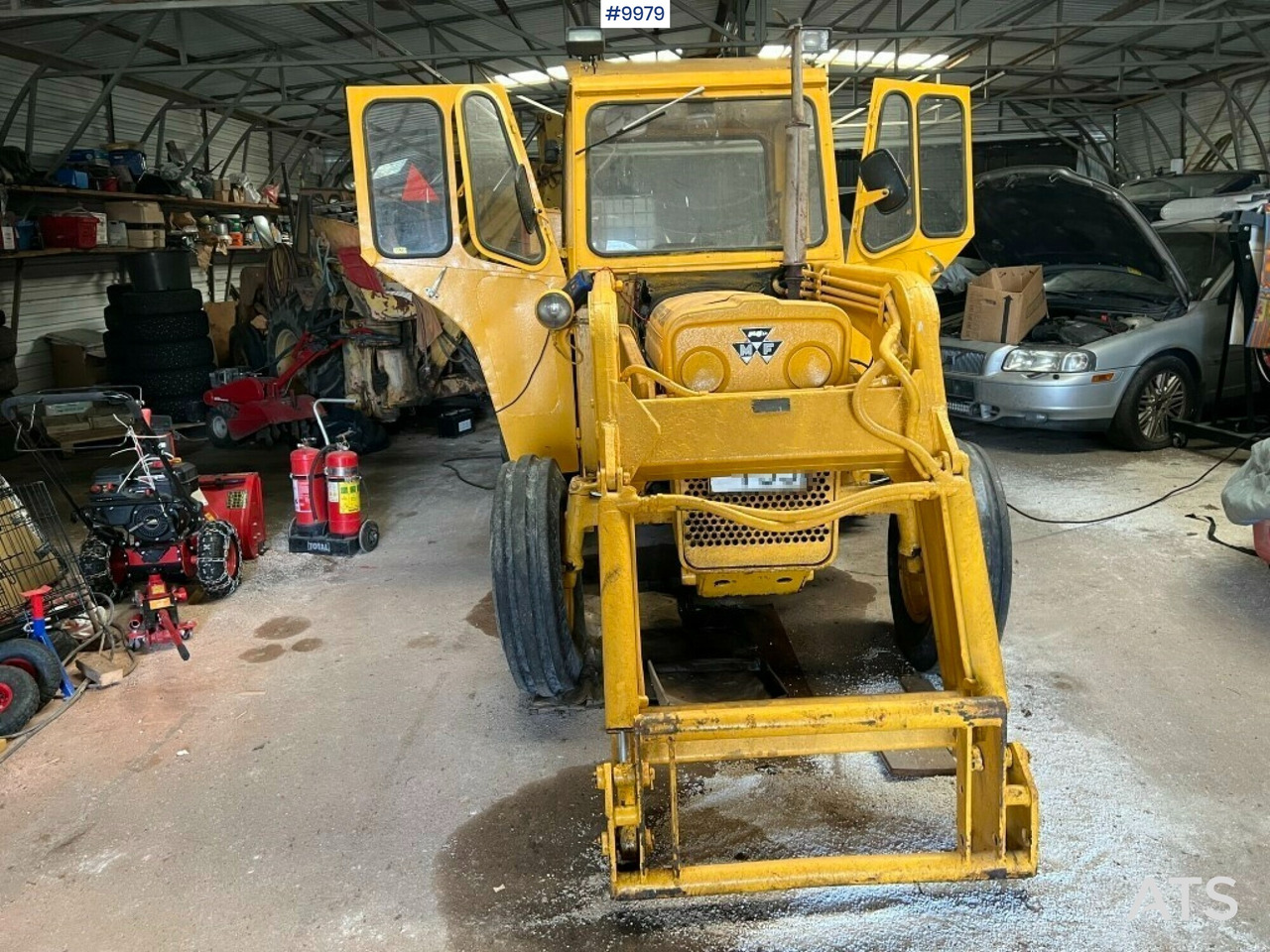 Tractor- MASSEY-FERGUSON 203 - Трактор: фото 4 Tractor- MASSEY-FERGUSON 203 - Трактор: фото 4