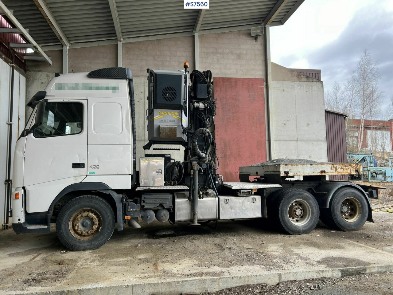Tow Truck Volvo FH400 with Epsilon 110Z crane - Тягач: фото 1 Tow Truck Volvo FH400 with Epsilon 110Z crane - Тягач: фото 1