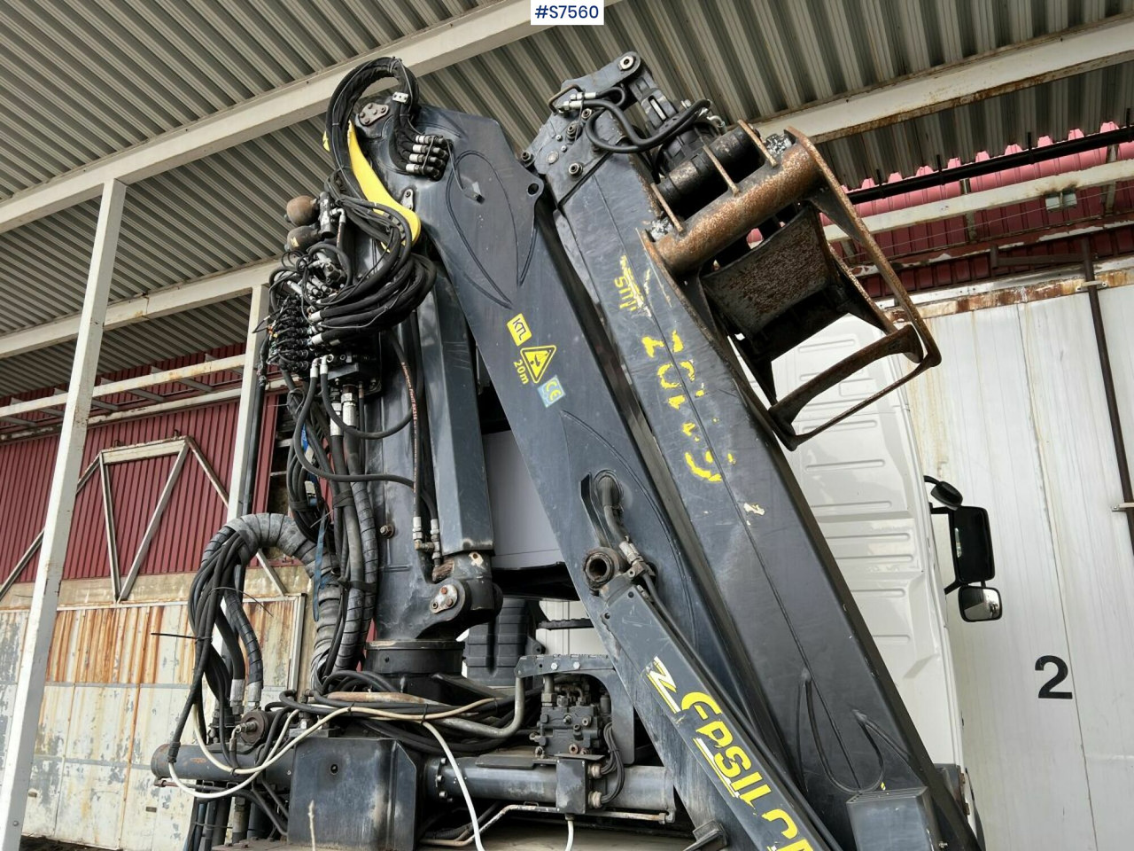 Tow Truck Volvo FH400 with Epsilon 110Z crane - Тягач: фото 5 Tow Truck Volvo FH400 with Epsilon 110Z crane - Тягач: фото 5
