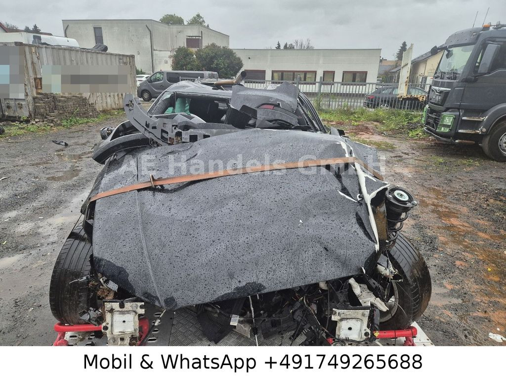 Audi A3 TDI 2.0 S Line *Manual/Xenon/Totalschaden Audi A3 TDI 2.0 S Line *Manual/Xenon/Totalschaden - Седан: фото 3 Audi A3 TDI 2.0 S Line *Manual/Xenon/Totalschaden Audi A3 TDI 2.0 S Line *Manual/Xenon/Totalschaden - Седан: фото 3