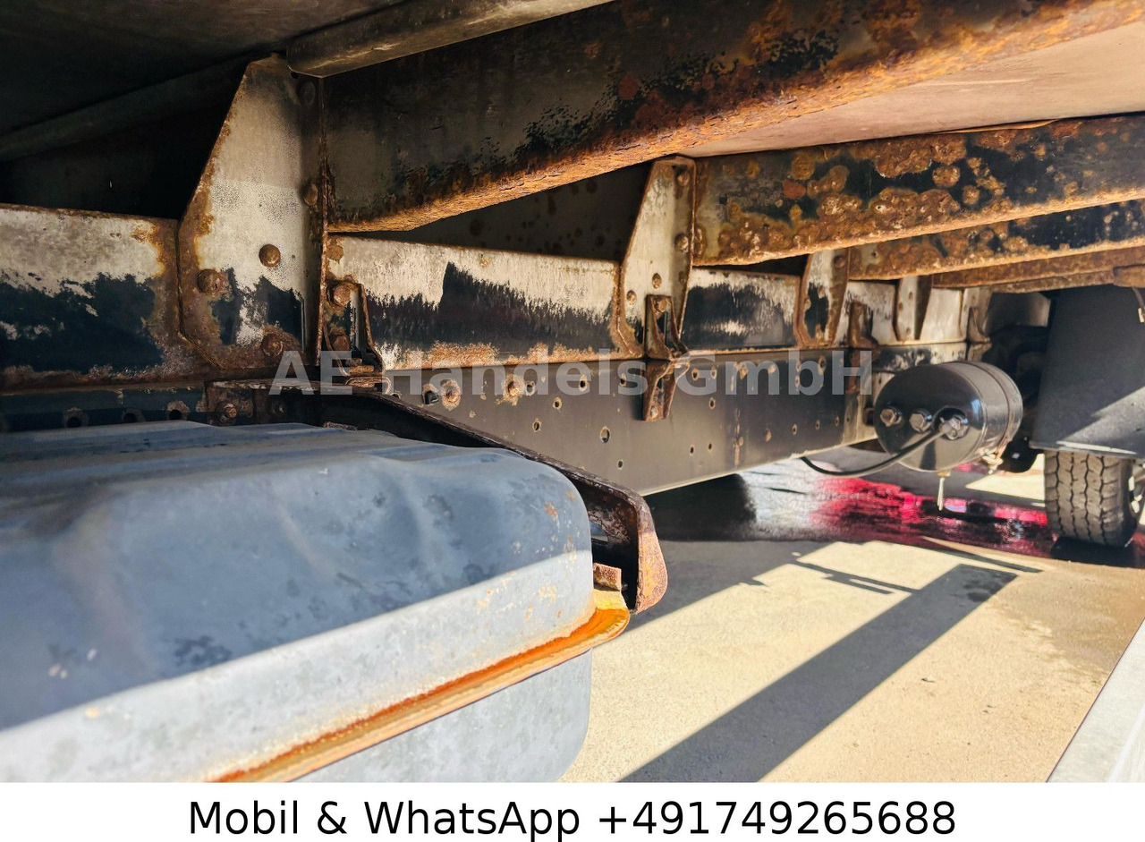 Тентованный фургон Mercedes-Benz 815D Vario BL *Manual/Analog/Anhängerkupplung Mercedes-Benz 815D Vario BL *Manual/Analog/Anhängerkupplung: фото 8