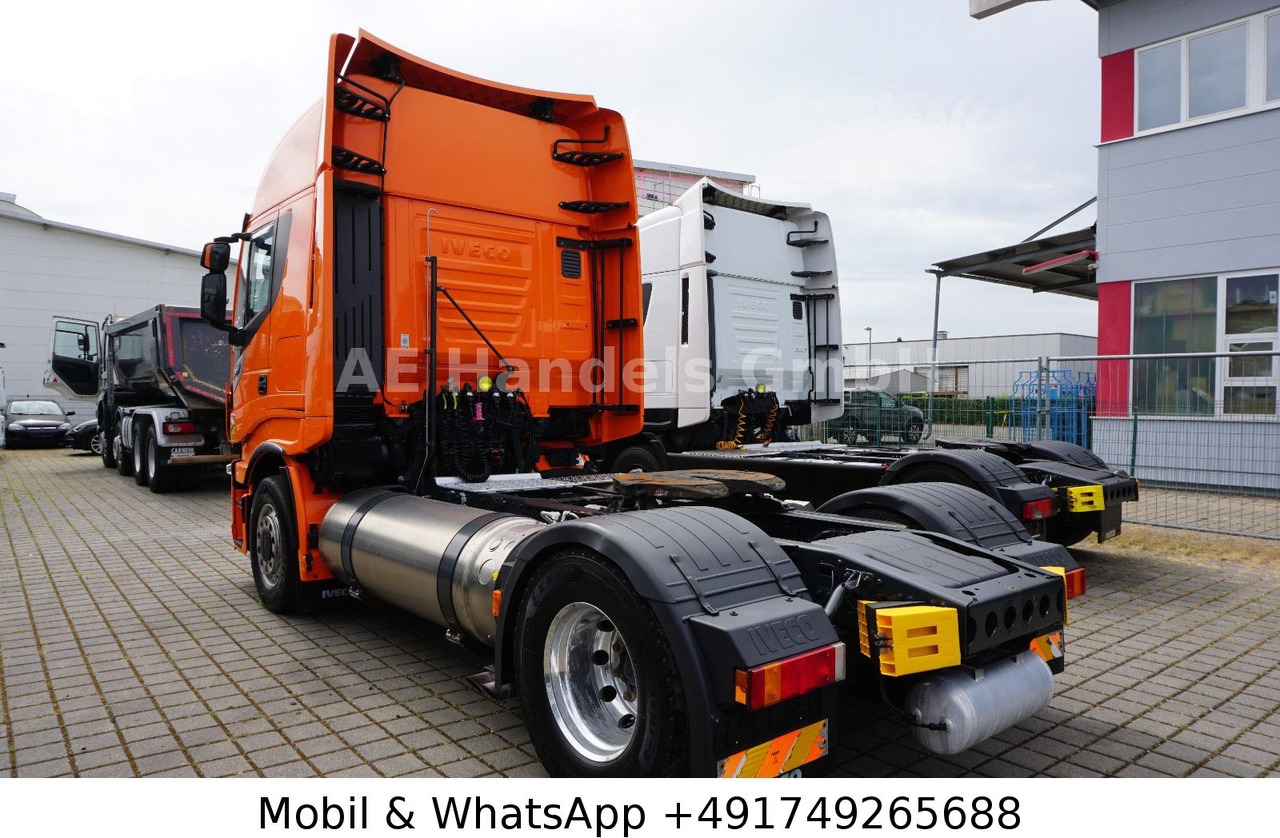 Iveco Stralis NP 400 Hi-Way BL LNG*Retarder/Standklima - Тягач: фото 4 Iveco Stralis NP 400 Hi-Way BL LNG*Retarder/Standklima - Тягач: фото 4