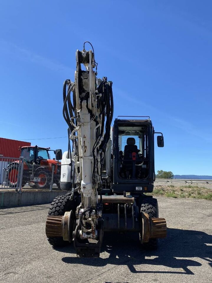ACX DOOSAN 23 R-R 1er Main a réparer endommagée - Колёсный экскаватор: фото 4 ACX DOOSAN 23 R-R 1er Main a réparer endommagée - Колёсный экскаватор: фото 4