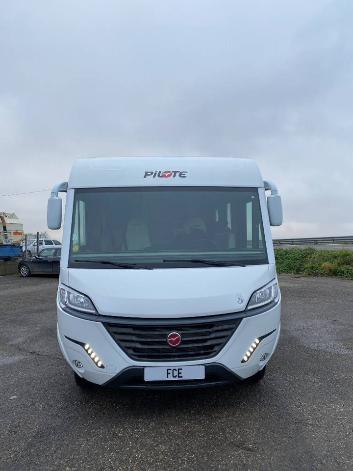 Fiat DUCATO MAXI 160 Multijet 2,2D/PILOTE G741endommagé - Интегрированный автодом: фото 2 Fiat DUCATO MAXI 160 Multijet 2,2D/PILOTE G741endommagé - Интегрированный автодом: фото 2