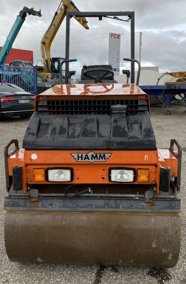 Hamm HD 12 a réparer /Machine d'origine Française - Дорожный каток: фото 2 Hamm HD 12 a réparer /Machine d'origine Française - Дорожный каток: фото 2